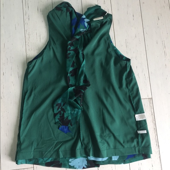 Eva Mendes New York & company sleeveless Top - Picture 4 of 7